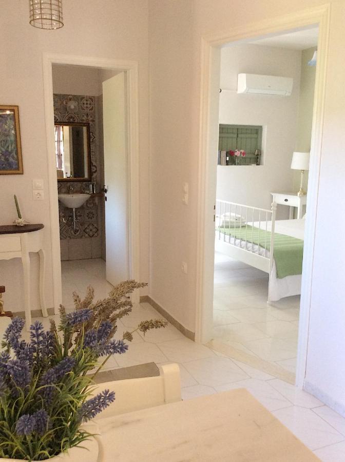 Kefalonia Apartments - Marias Studios - 2 Bedroom Apartment In Orchard, Spartia Exteriör bild