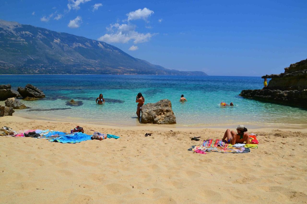 Kefalonia Apartments - Marias Studios - 2 Bedroom Apartment In Orchard, Spartia Exteriör bild